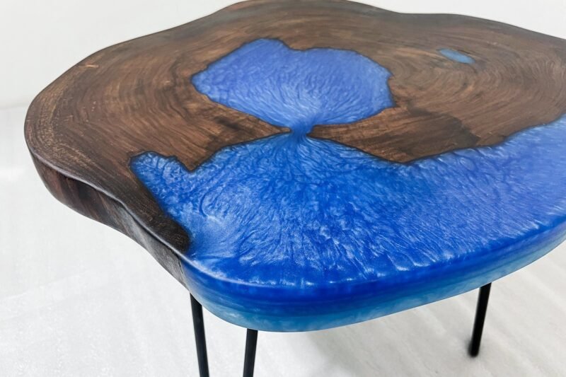 Live edge - Coffee Table I - Image 3