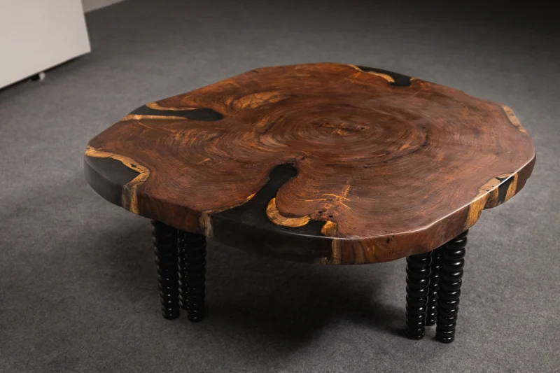 Ring Table