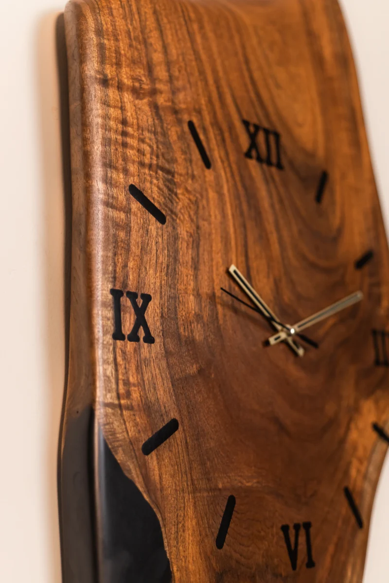 Shadow wood clock - Image 3
